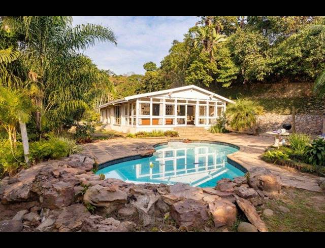4 BEDROOM HOUSE SOLD IN COWIES HILL